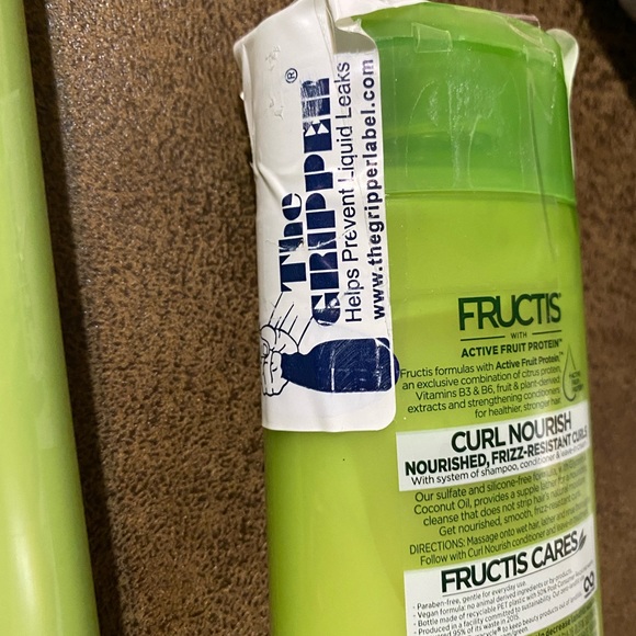 Garnier Fructis Curl Nourish Fortifying Shampoo and Conditioner (New) - Picture 5 of 15